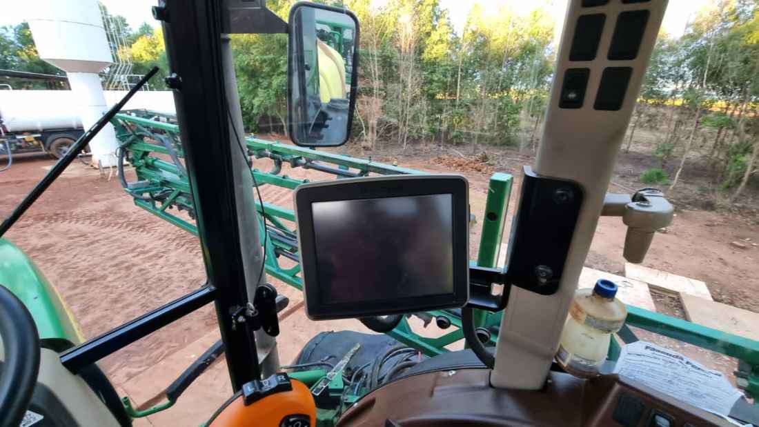 PULVERIZADOR JOHN DEERE 4630 ANO 2015, COM PRAZO